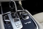 BMW M760i xDrive 2017 года (NA)